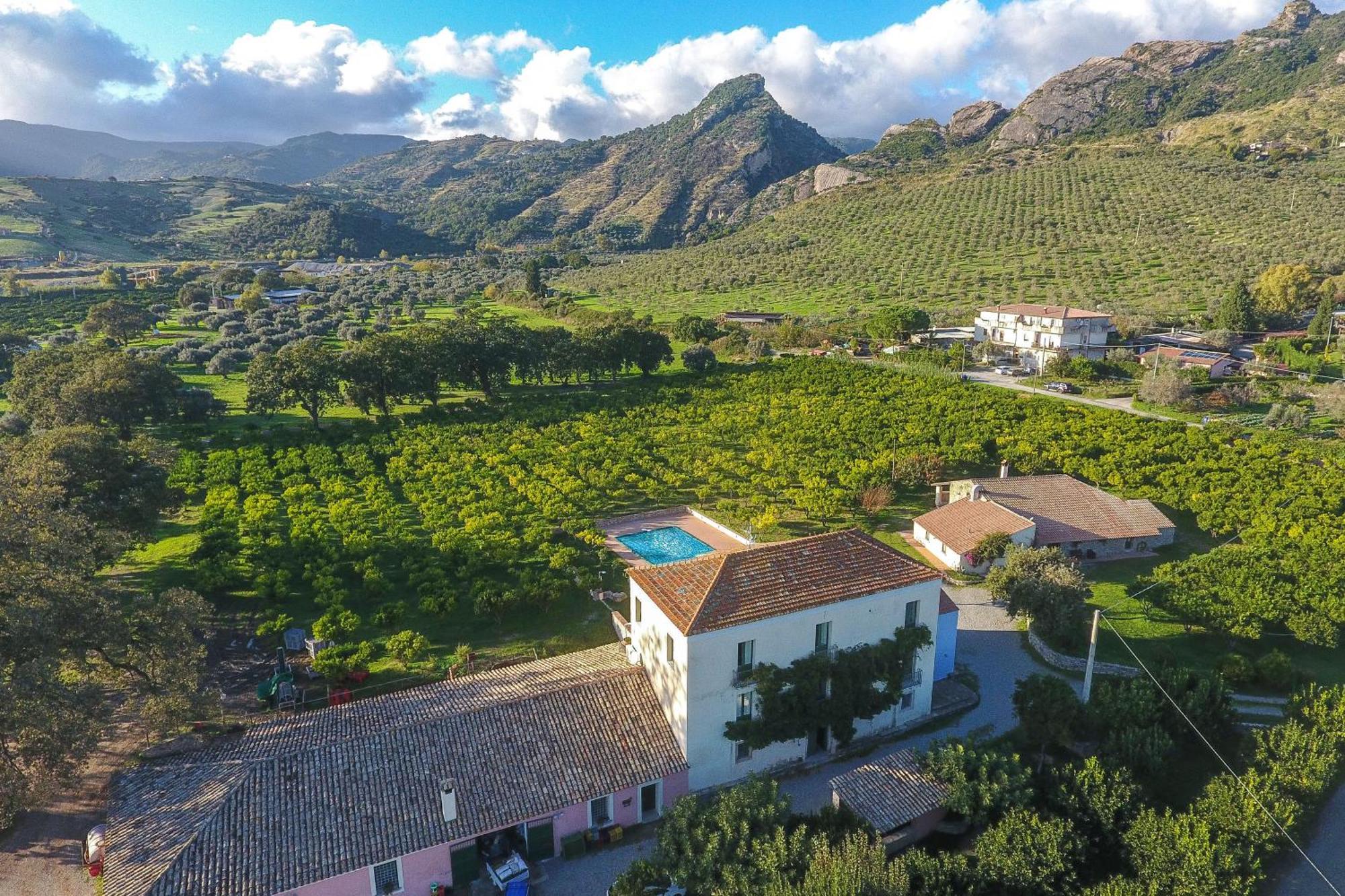 Barone Gr Macri Agriturismo Modi Gerace Exterior foto