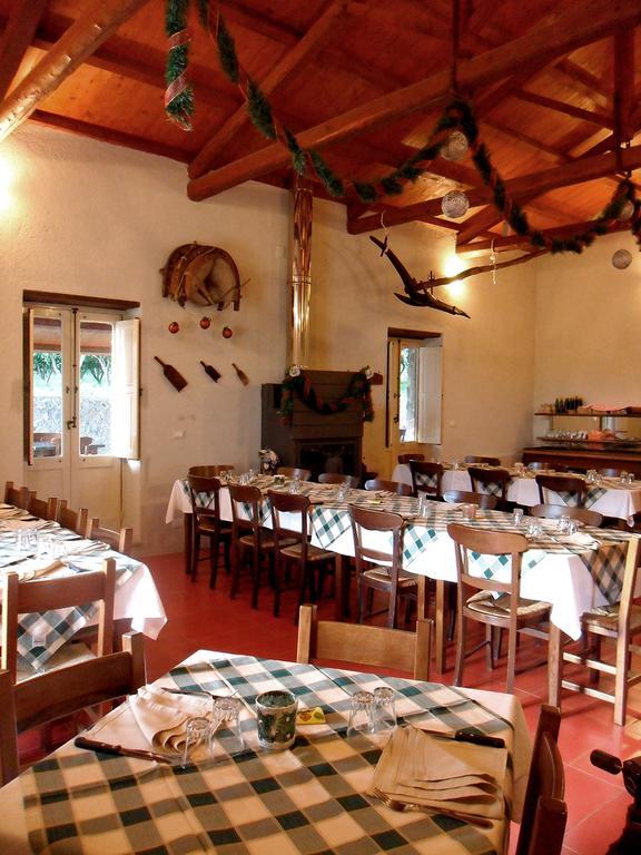 Barone Gr Macri Agriturismo Modi Gerace Exterior foto
