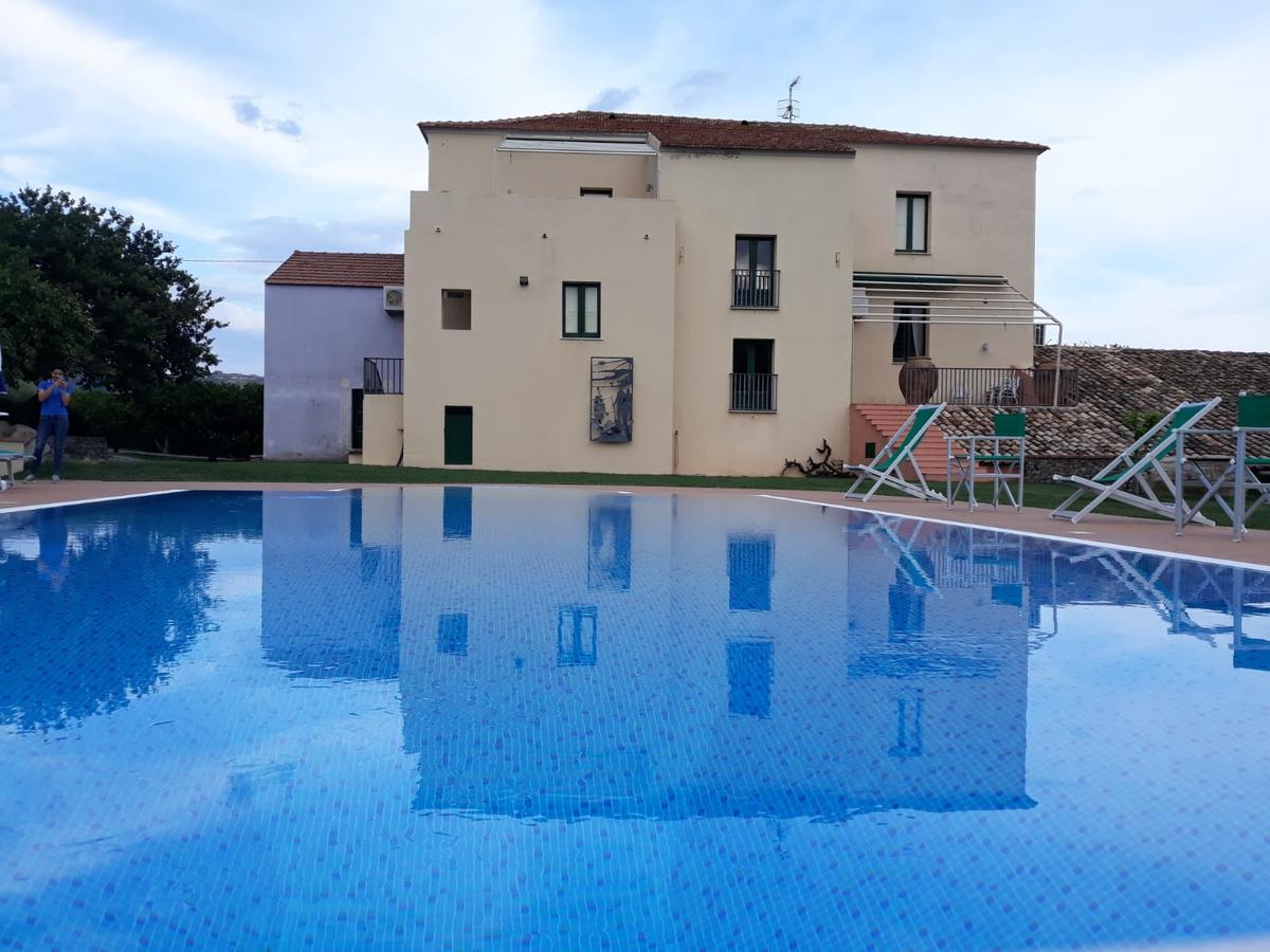 Barone Gr Macri Agriturismo Modi Gerace Exterior foto